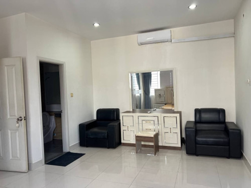 Villa for rent 别墅出租 / Rental fee租金: 1,200$/month (Can negotiation)