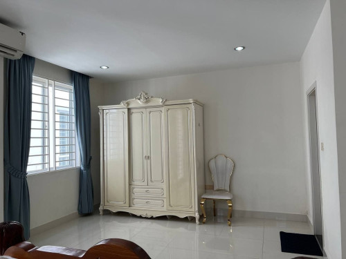 Villa for rent 别墅出租 / Rental fee租金: 1,200$/month (Can negotiation)