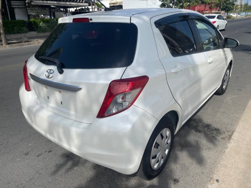 Vitz 2012 Full Smart Key (Tax Paper)