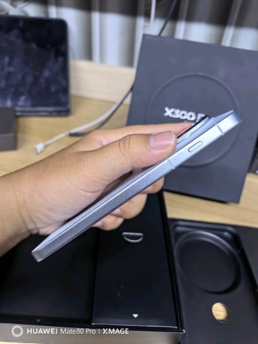 Vivo X300 Pro Global 99.99%