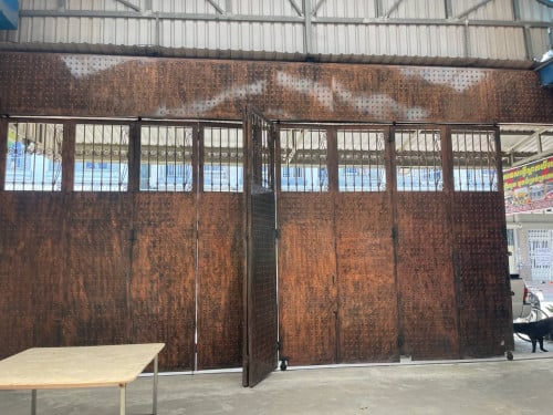 Warehouse For Rent