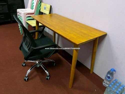 Wooden Desk set