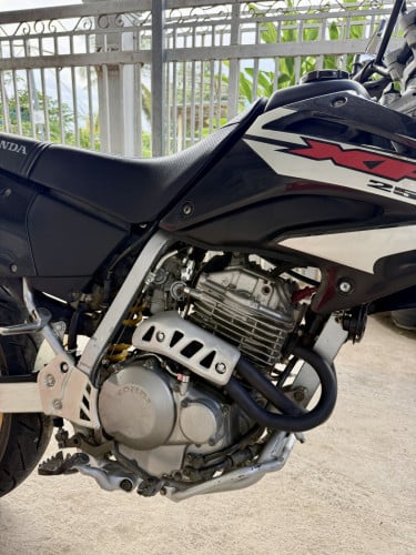 XR-2004 2490$ដាច់ មានពន្ធកាត់គ្រីត្រឹមត្រូវ