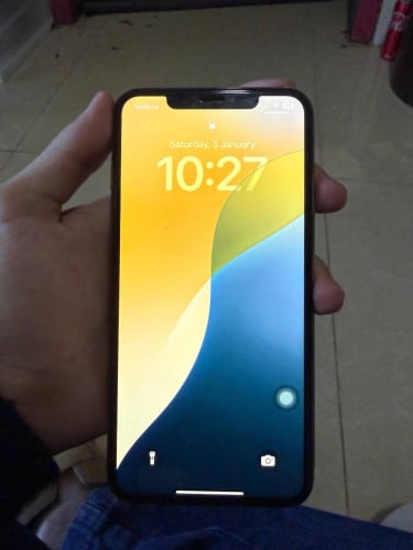 XS max 256G អេក្រង់ដូរzinបែកខ្នង