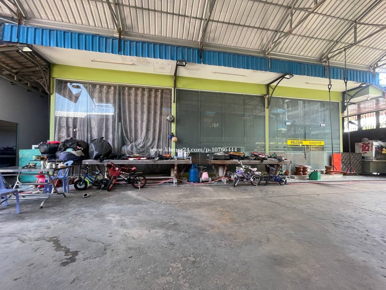 Warehouse For Rent