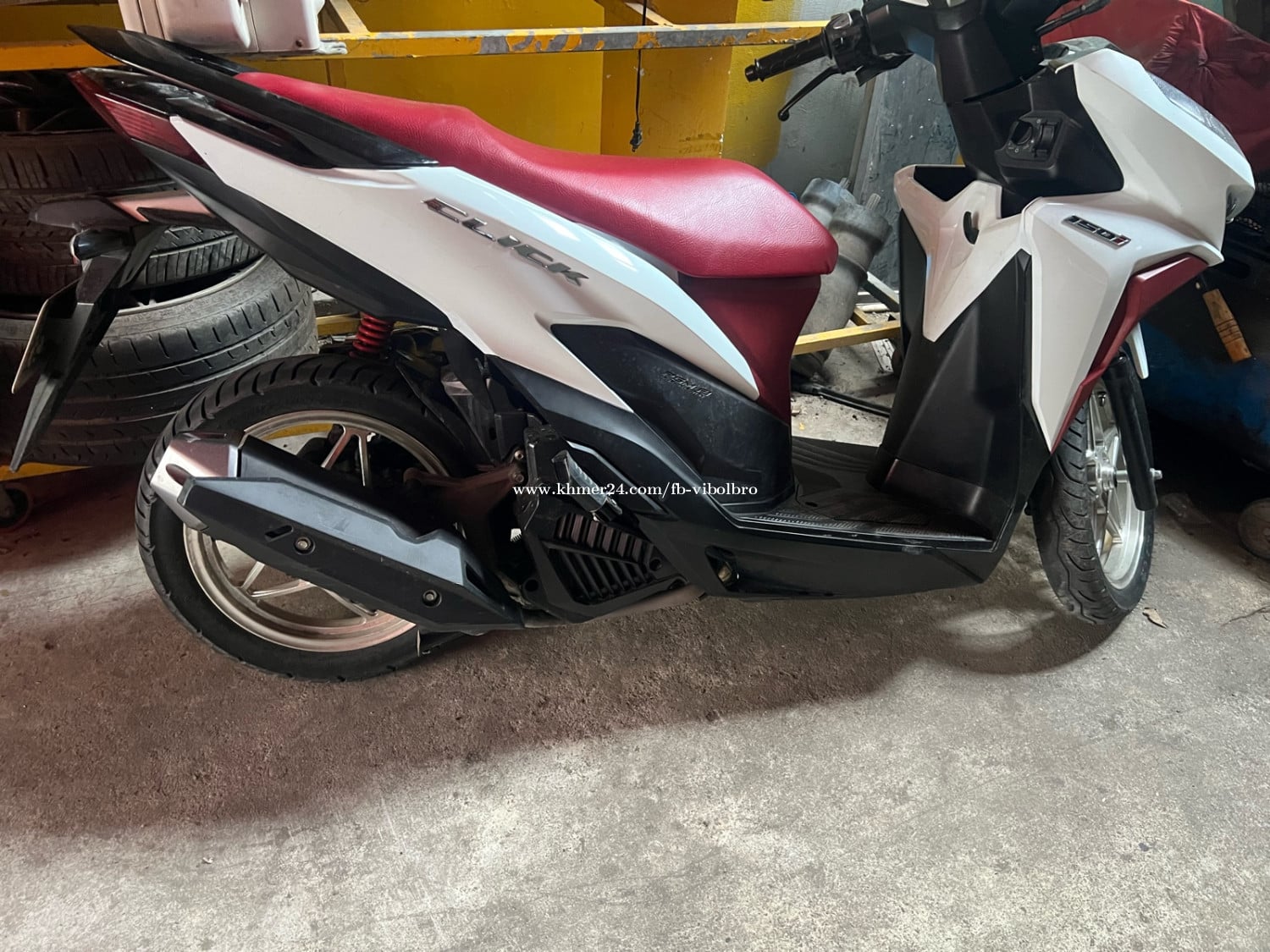 ម៉ូតូលក់