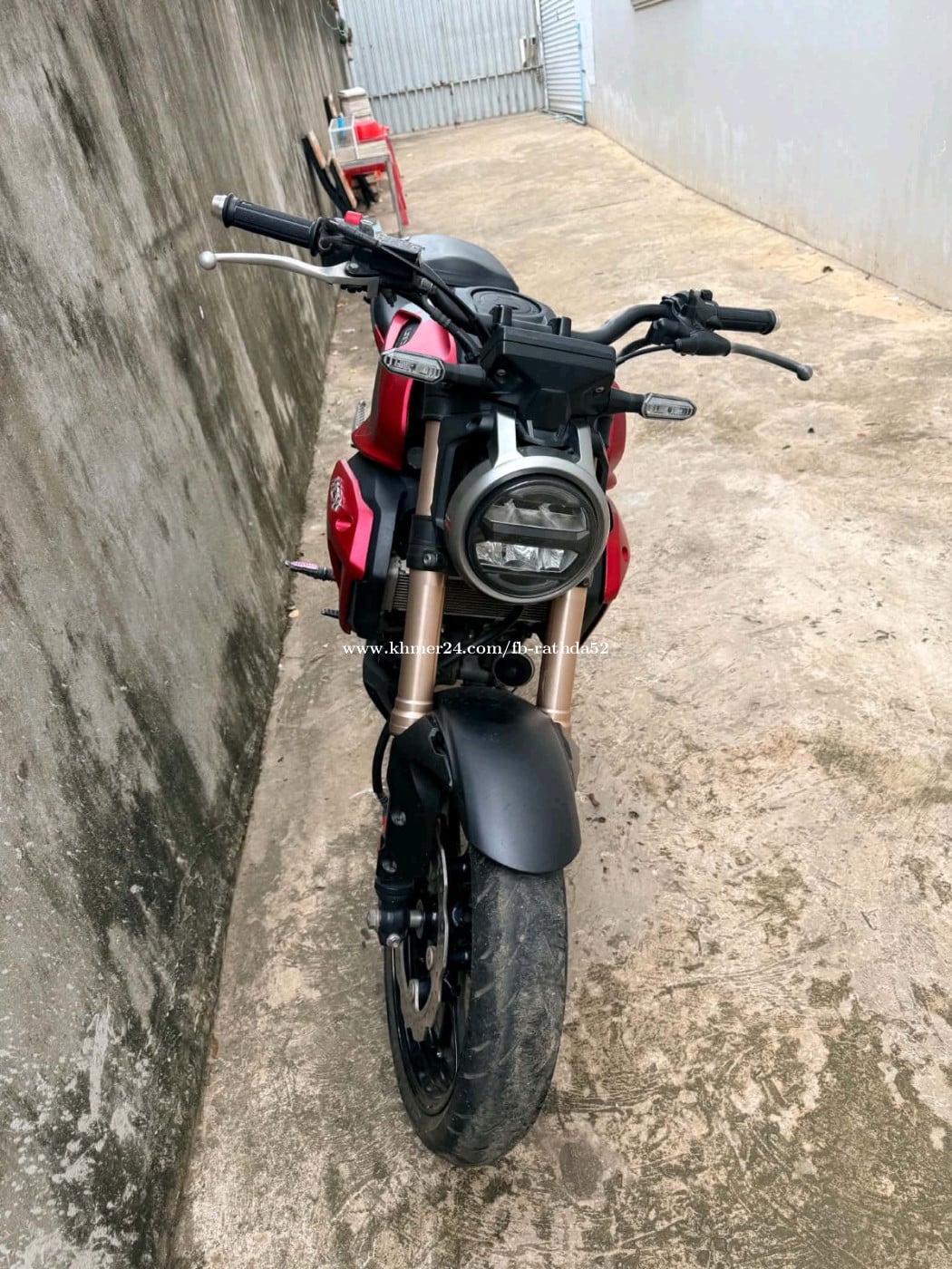 ចង់លក់ម៉ូតូCBឆ្នាំ2020ក្រុមហ៊ុនខ្ញុំប្រើផ្ទាល់