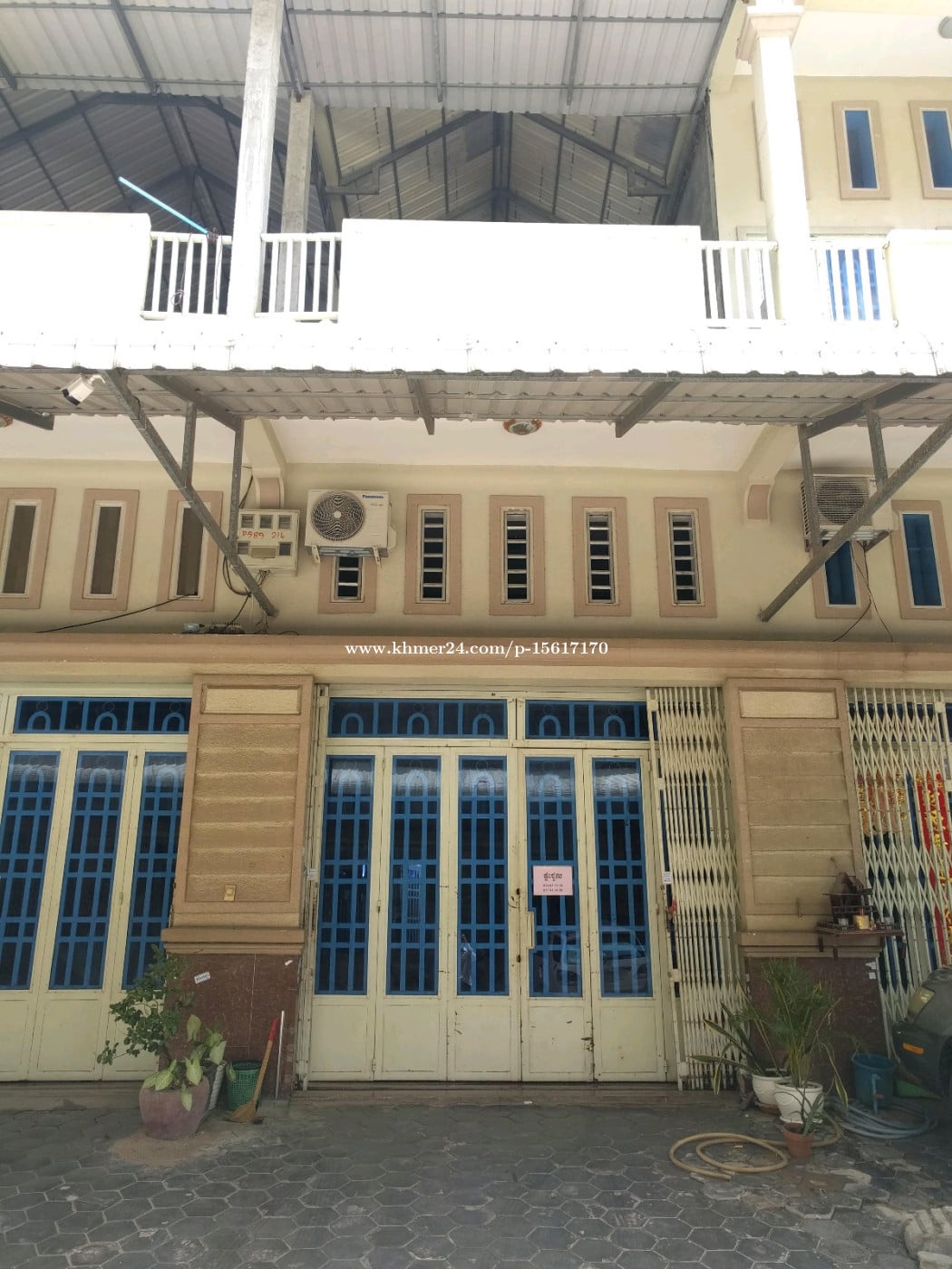 ផ្ទះល្វែងសម្រាប់ជួល Flat house for rent
