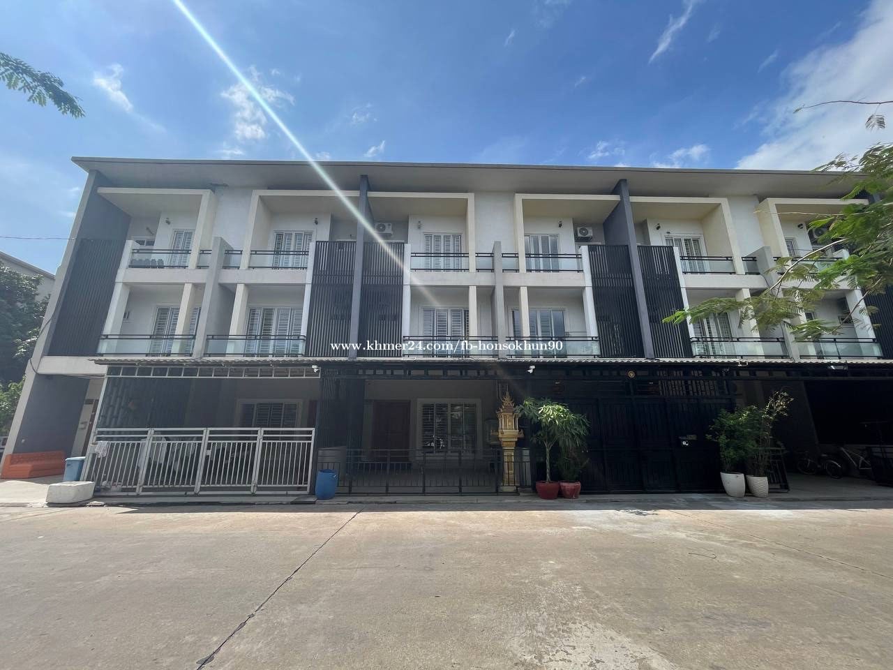 - វីឡារកូនកត់សម្រាប់ជួលនៅបុរីហាយលែនសែនសុខ / Link Hose for Rent at Borey Hight Land, Khan Sen Sok