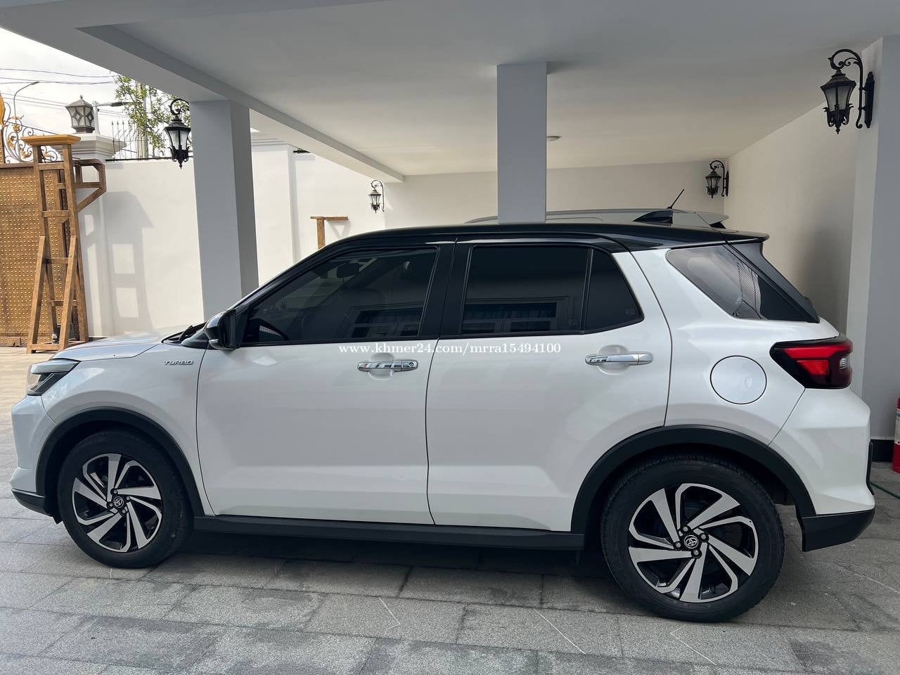 2023 Toyota Raize (38659km) សោរគ្រាប់ អត់បុក ម្ចាស់ដេីម