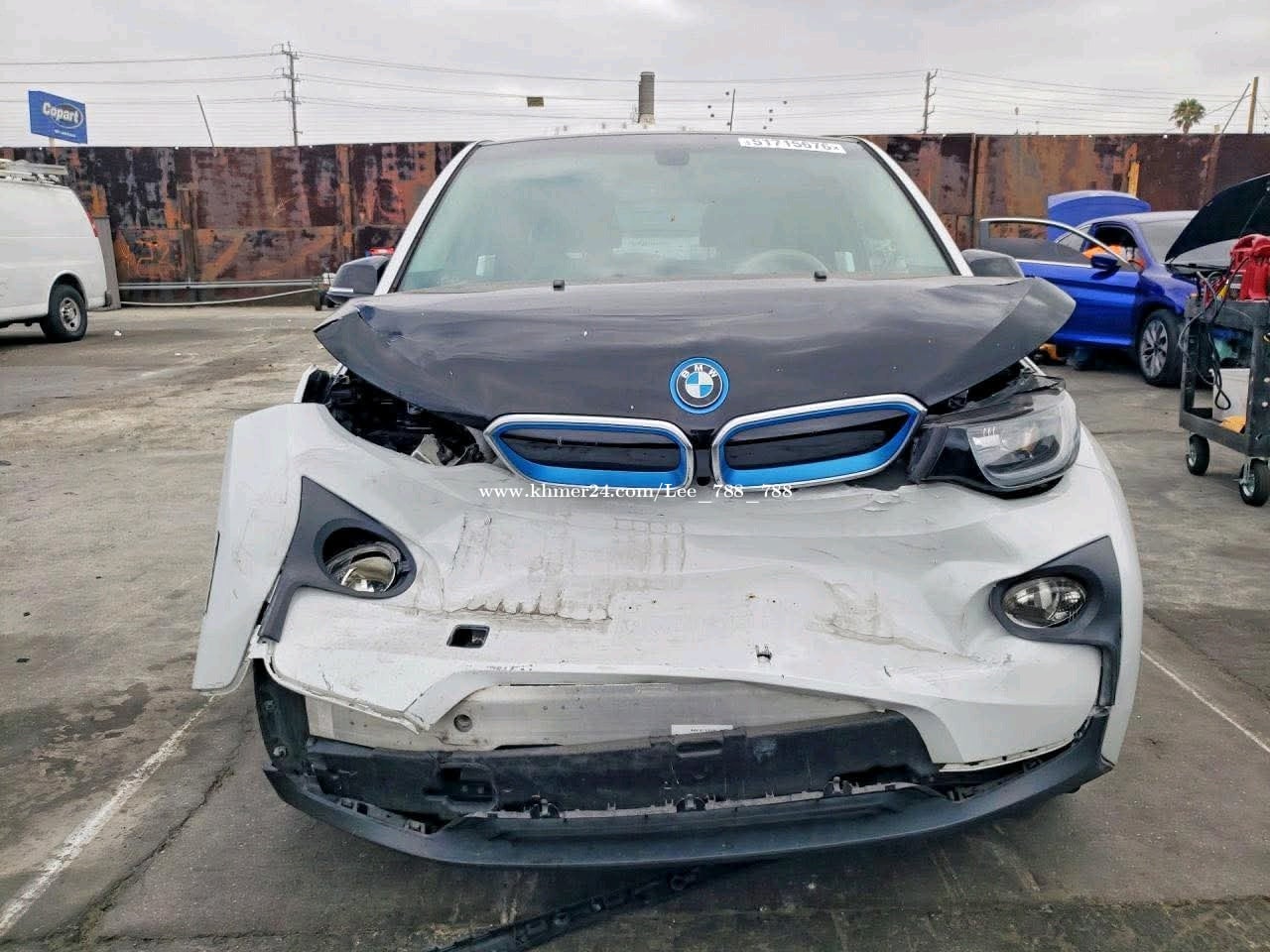 BMWi3 2015 Rex Full Option សាំង+អគ្គិសនី ស្តុកថ្មីនៅUSA សាងបាន