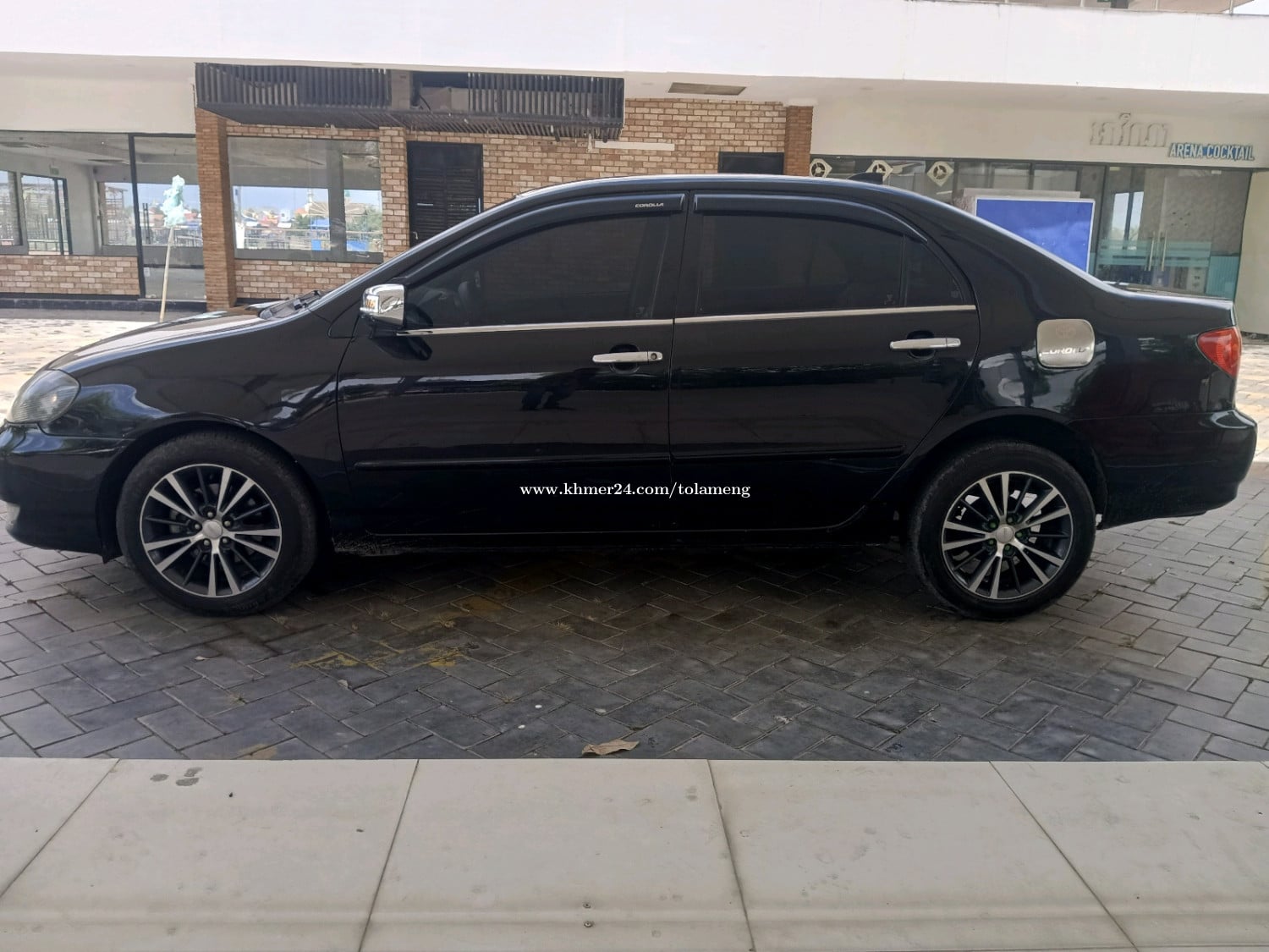 Corolla 03 le លក់ដូសារី6800$