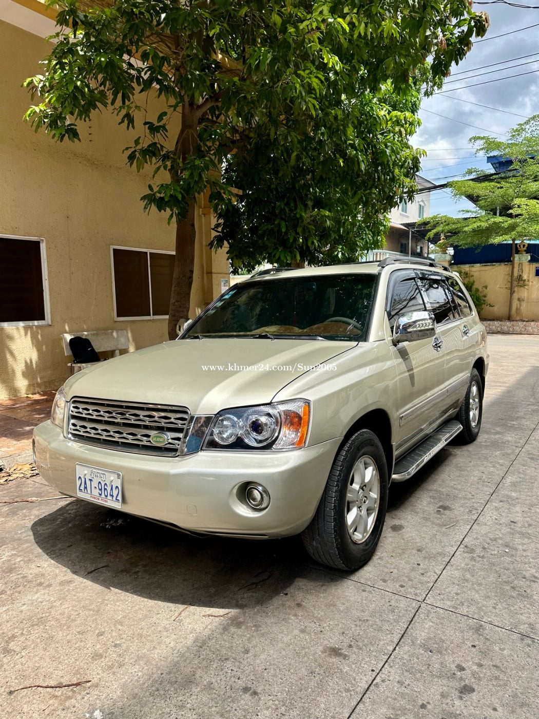 Highlander ឆ្នាំ03 V6 ប៉ុង1