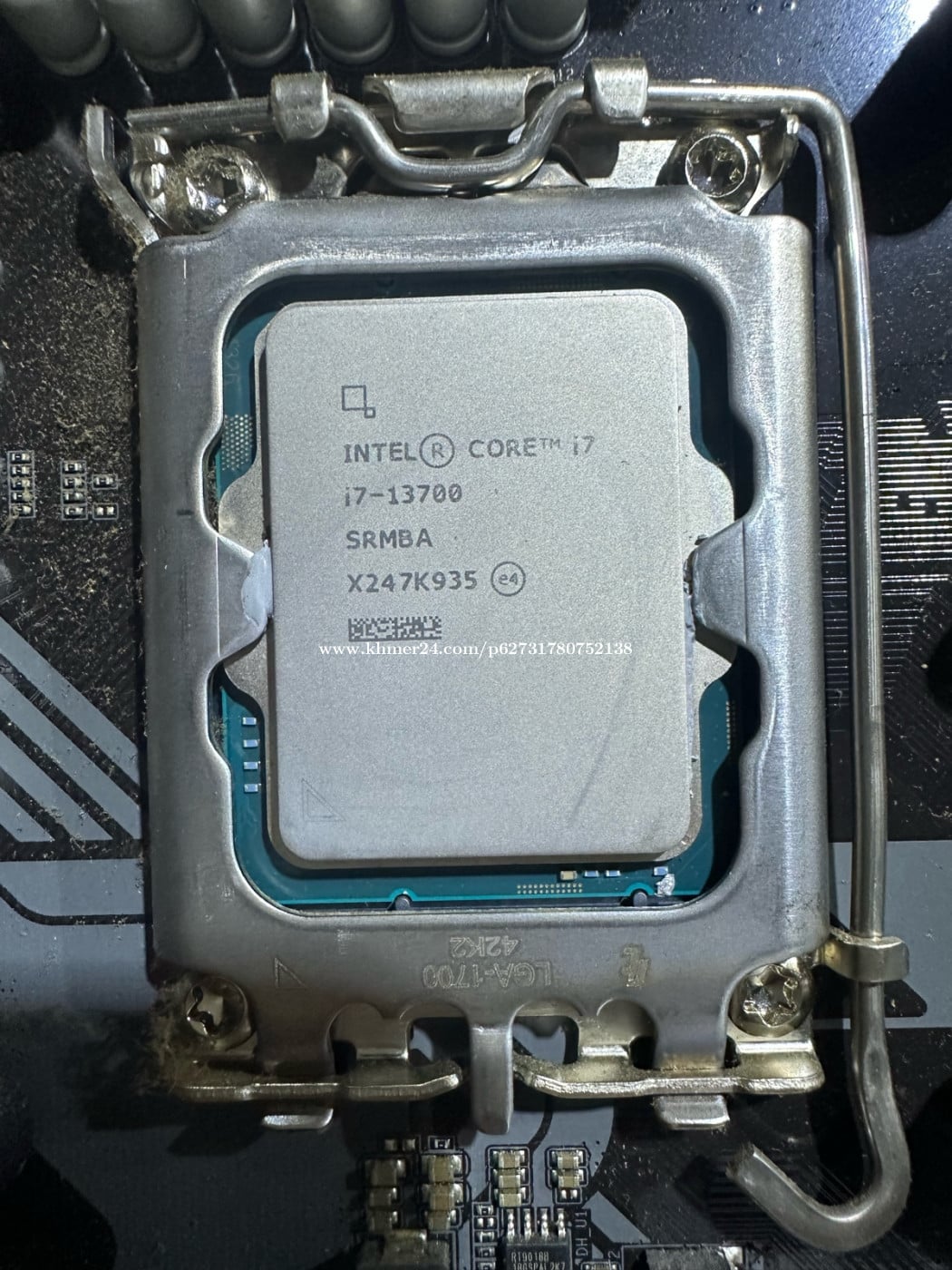 i7-13700