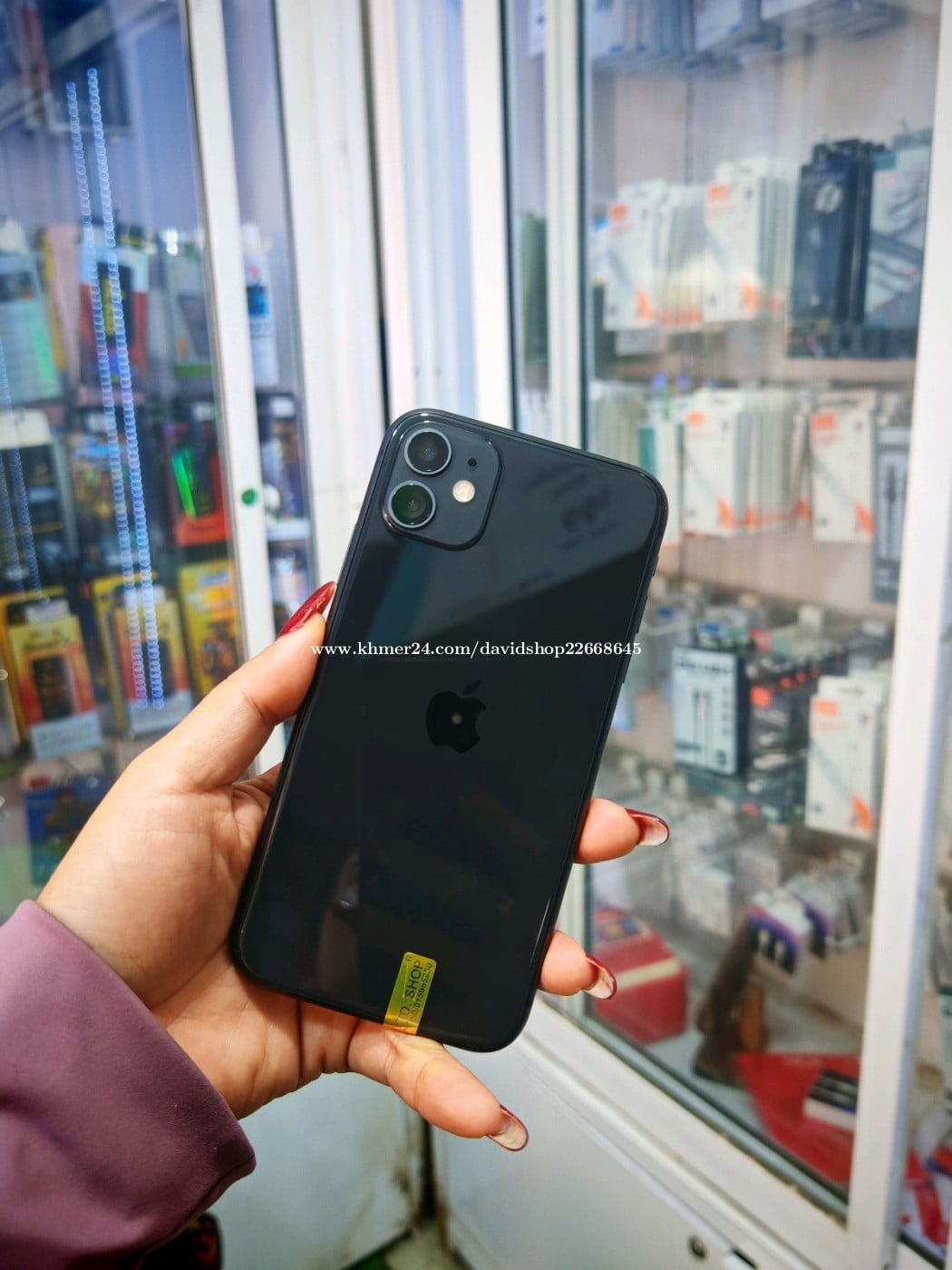 iPhone 11/64GB/LLថ្ម91%តួរស្អាតសុីនសានុំ
