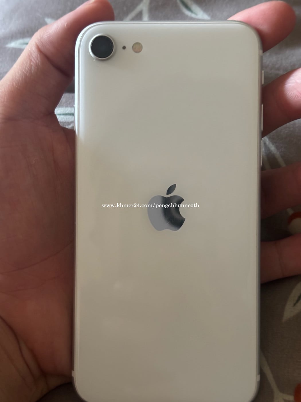 iPhone SE Gen 2 128GB