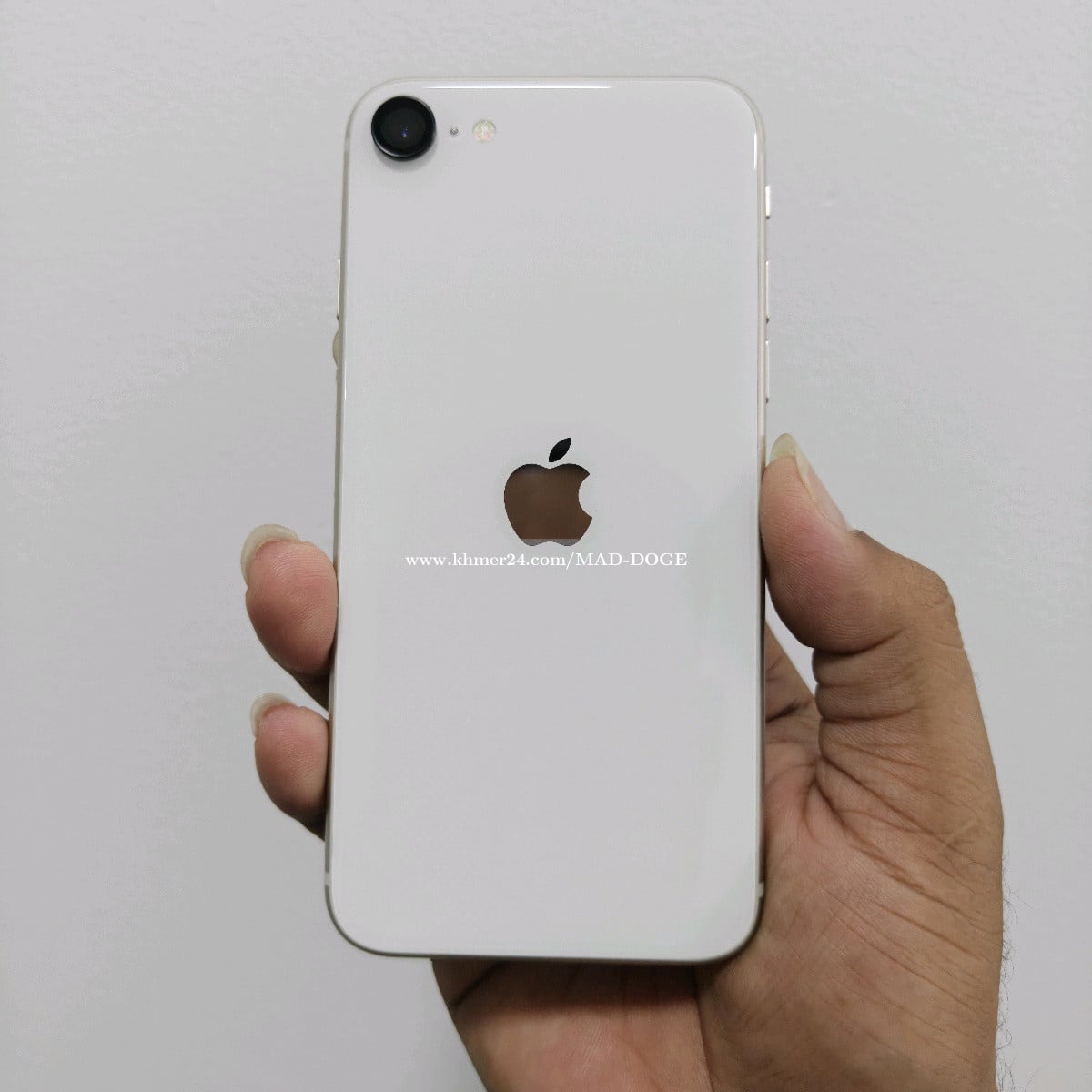 IPhone SE3 64G (99.99%)