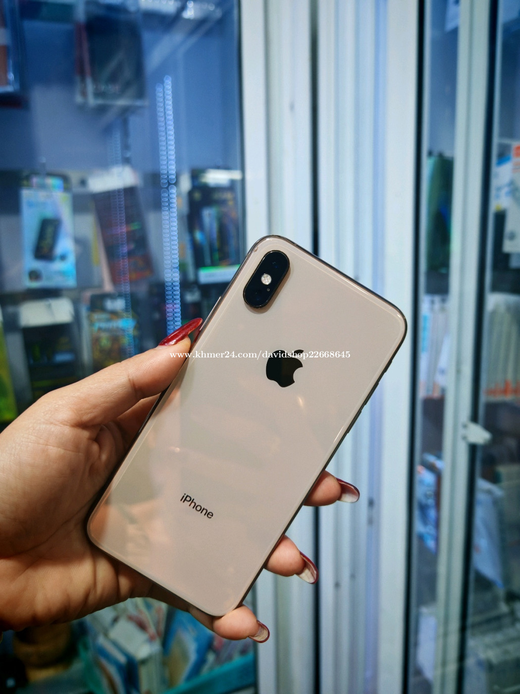 iPhone XS/64GB អត់ស្អែនតួរស្អាត