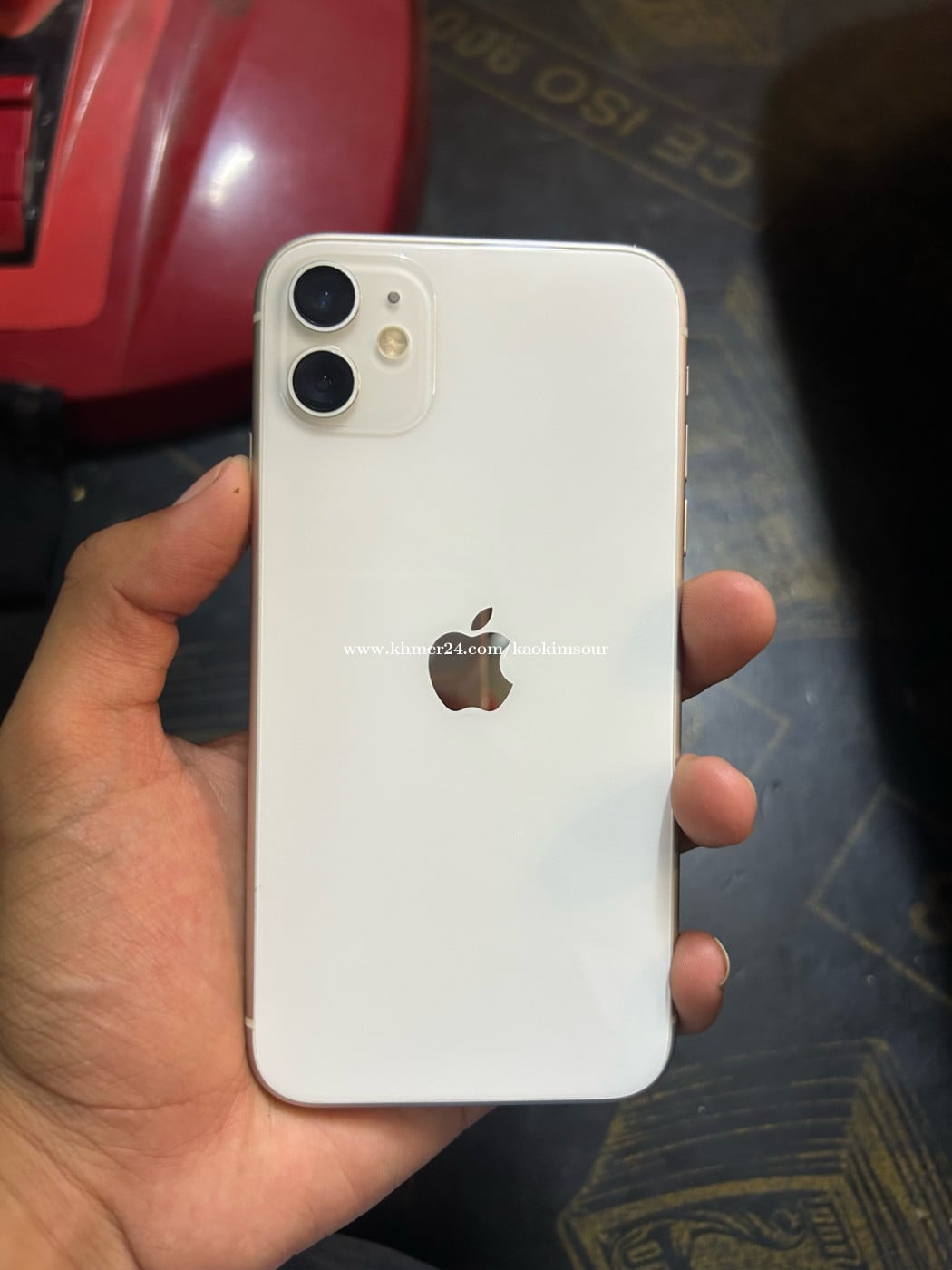 Iphone11 lla សាណុំសុីនស្អាត99%