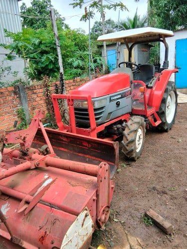 ត្រាក់ទឺ លក់បន្ទាន់ធូធូ
