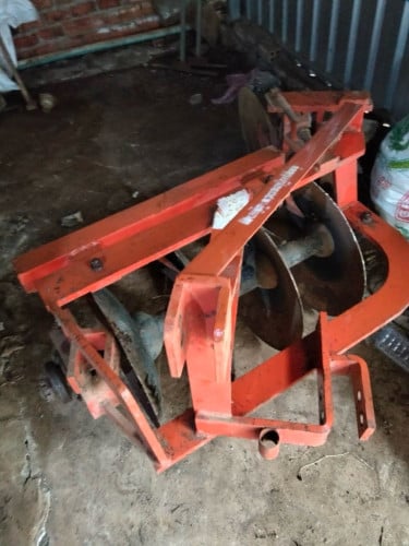 ត្រាក់ទឺ លក់បន្ទាន់ធូធូ