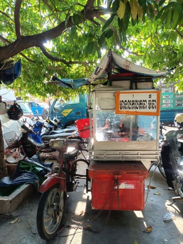 រុឺម៉ក់ម៉ូតូ