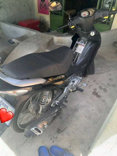ម៉ូតូលក់