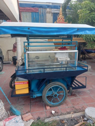បងៗត្រូវការរឺម៉កខ្ញុំចង់លក់សាច់ដែកក្រាស់ៗ