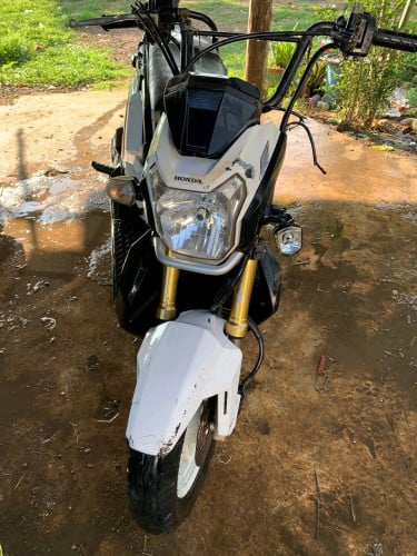 ម៉ូត