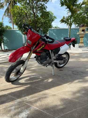 ម៉ូតូលក់