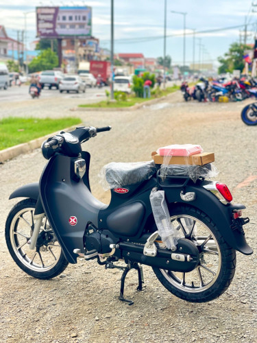 មានសេវាកម្ម បង់រំលស់ម៉ូតូ ទិចដាច់និងវៃដូរគ្រប់សេរីម៉ូតូ