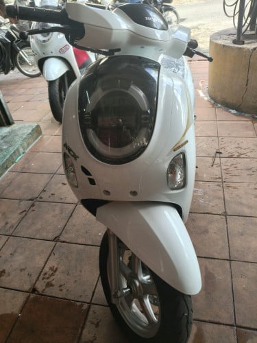 លក់ម៉ូតូ