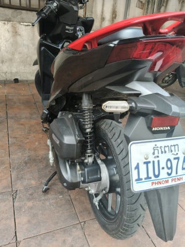 លក់ម៉ូតូ