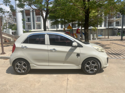 ឡានលក់
