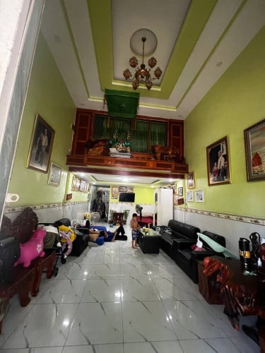ផ្ទះលក់បន្ទាន់ក្នុងបុរីផុនស៊ុយ វេងស្រេង