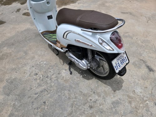 ម៉ូតលក់
