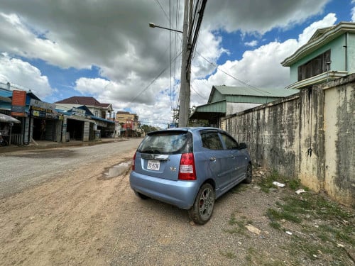 លក់បន្ទាន់