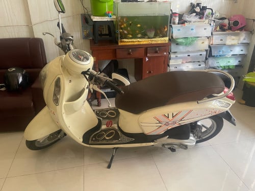 ម៉ូតូលក់