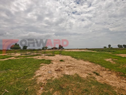 ដីលក់បន្ទាន់ នៅជិតផ្សារស្នាយពល ស្រុកពារាំង ខេត្តព្រៃវែង-55km ពីភ្នំពេញ