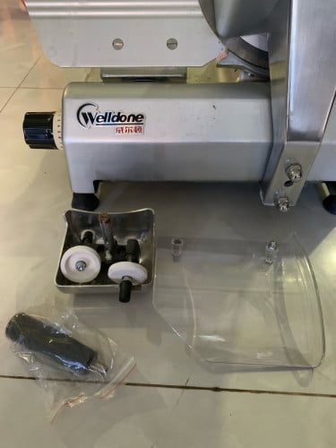 ម៉ាស៊ីនកាត់សាច់