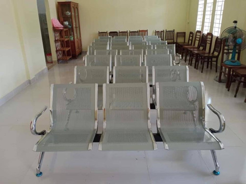 កៅអីរង់ចាំ