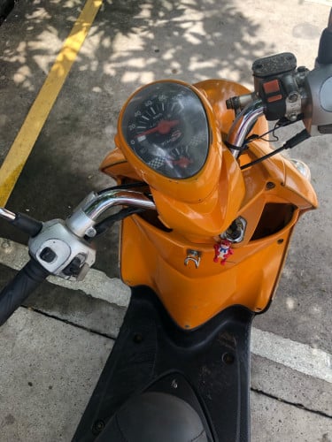 ម៉ូតូ រៀបចំ រួចរាល់