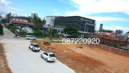 ដីពុះឡូតិ៏លក់