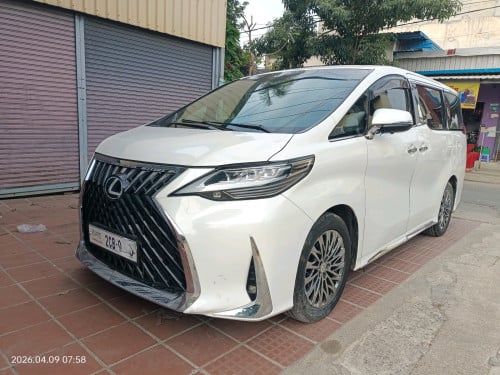ឡានជិះលក្ខណះគ្រួសារ 015 up LM2021