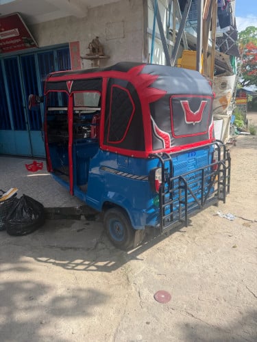 កងបីលក់018