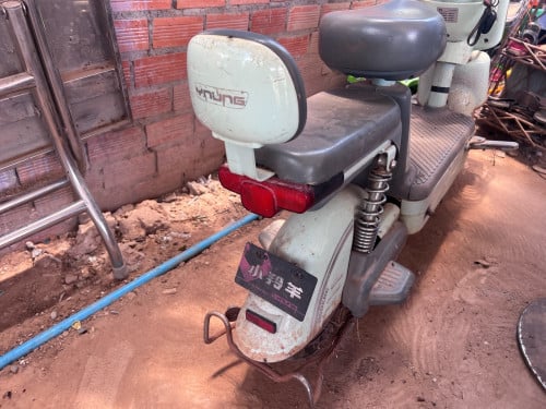 លកកងអាគុយ150$