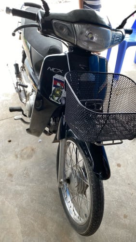 សង់2006ម៉ូតូសានុំលក់មិនប្រញាប់ ឯកសាគ្រប់ លក់សំរ៉ាបអ្នកជិះ