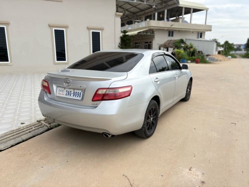 ឆ្នាំ​2007 XLE Fullពេញ​ ពណ៌​ទឹកប្រាក់​