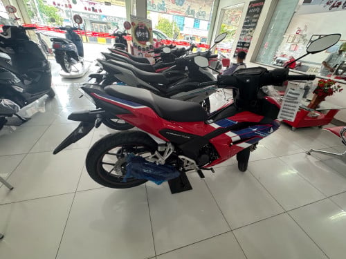 មានគ្រប់ពណ៌2690$ចរចា 2026 ថ្មី សុទ្ធ100% ធានាជូន 2 ធ្នាំ រំលស់ម៉ូតូសុទ្ធក៏បាន 2