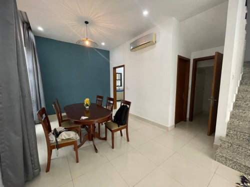 វីឡាភ្លោះសម្រាប់ជួល នៅក្នុងបុរីវីឡាថោន ជិតផ្លូវ60m